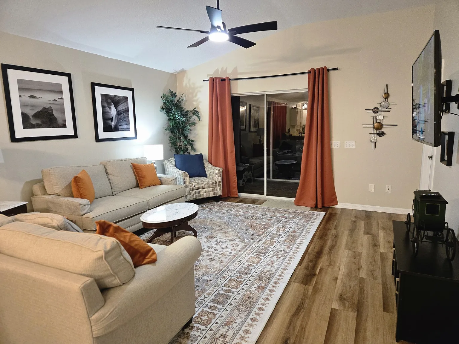2 bed, 1116 sqft, $3,000 — Photo 3