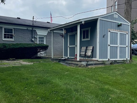 3rd image of 12779 Old Meridian St