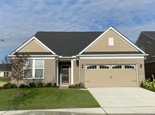 5196 Lewiston Rd, Canton, MI 48188