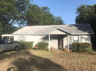 1117 Poindexter Ave, Cleburne, TX 76033