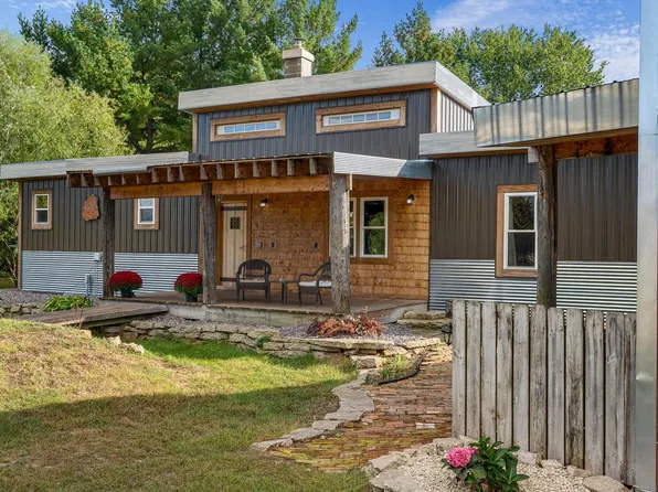 W6795 Westview DRIVE, Onalaska, WI 54650