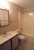 1 bedroom bathroom