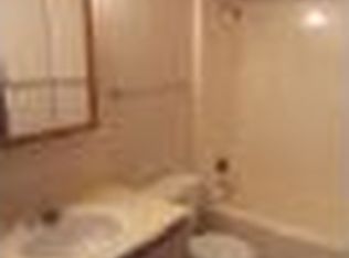 100 Woodcliff Dr NW, Lilburn, GA 30047
