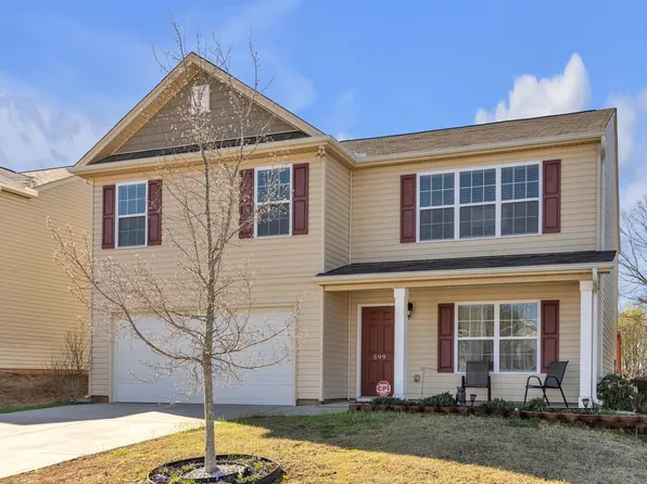 599 Craftsman Ln, Boiling Springs, SC 29316