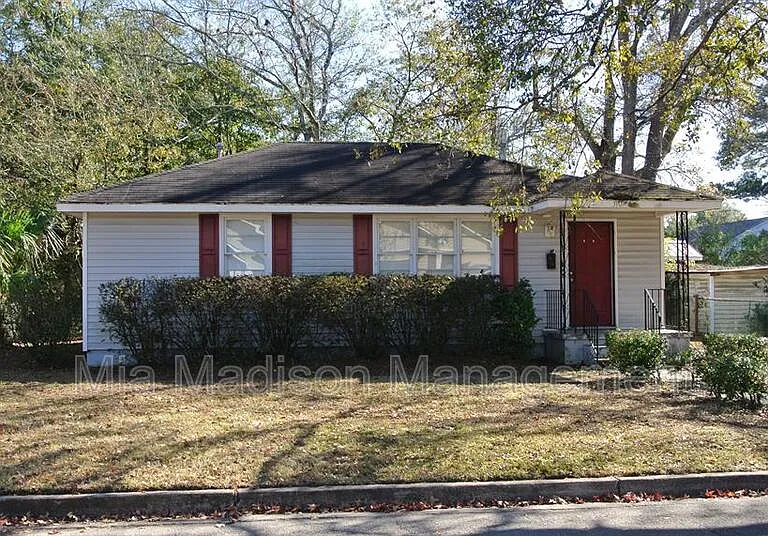 310 Forrest Ave — Photo 1