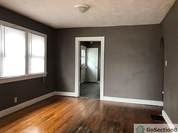 5th image of 1756 N Alton Ave