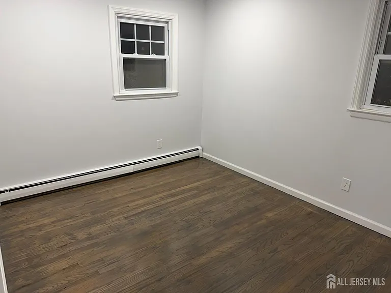 2460 Woodbridge Ave — Photo 23