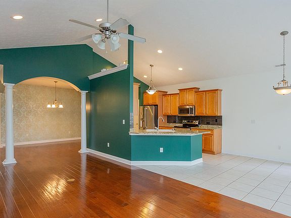 4th image of 4222 Trilithon Ct