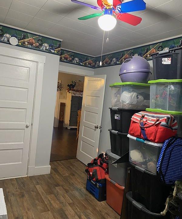 Bedroom #2 ( Kids' room 2nd view)