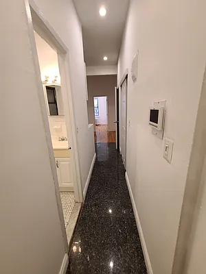 Rented by Point NYC | media 6