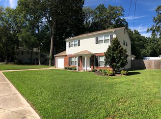 10 Wilderness Rd, Hampton, VA 23669