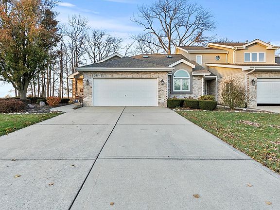 2nd image of 2171 Wellington Ct