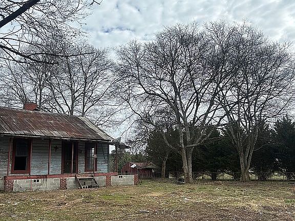 4th image of 5216 Calhoun Rd NE