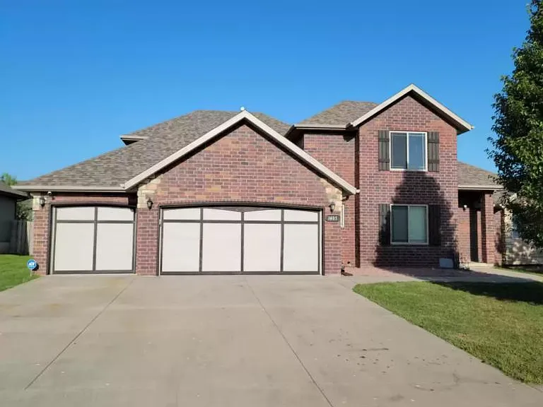 1405 S Blockade Rd — Photo 1