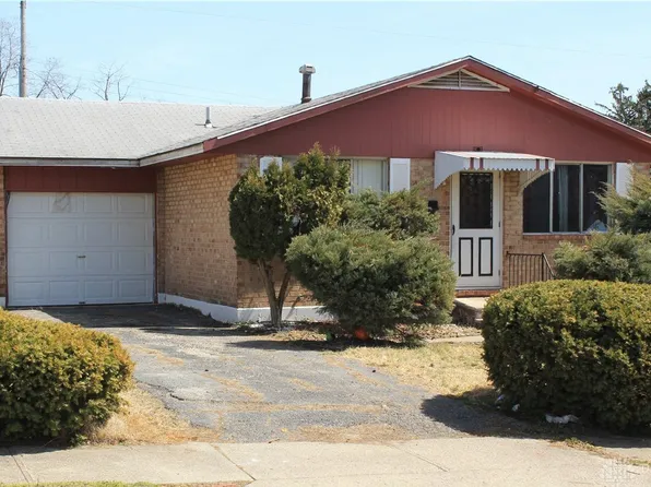 1112 Dennison Ave, Dayton, OH 45417