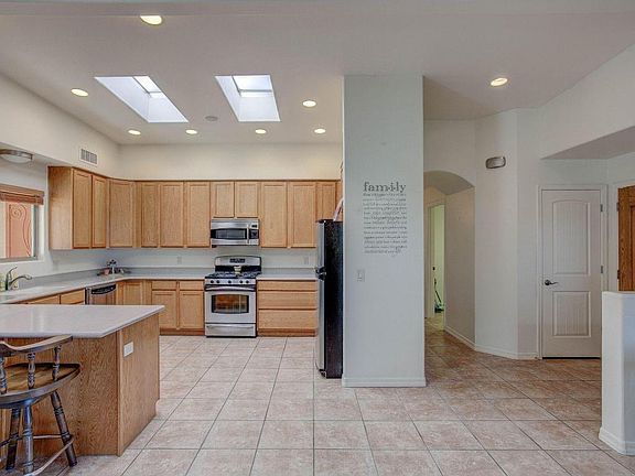 5th image of 5514 S San Paulo Ave