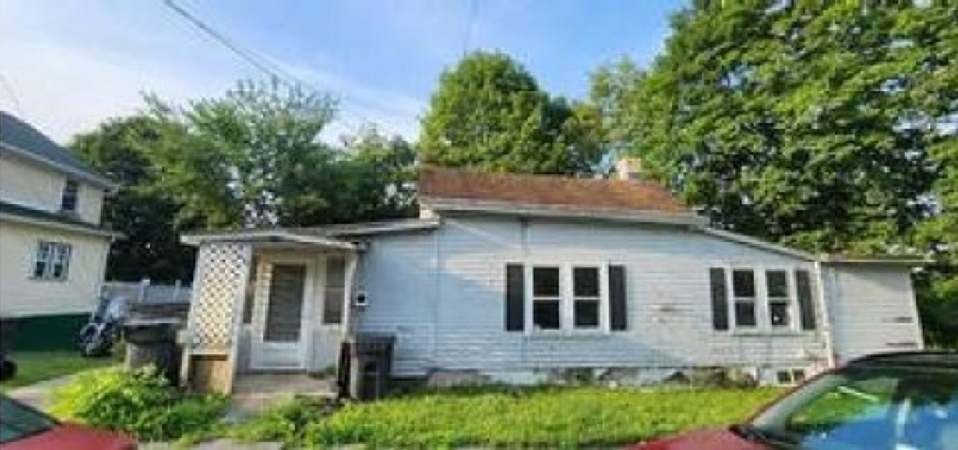 117 Orchard St, Walden, NY 12586 | Zillow