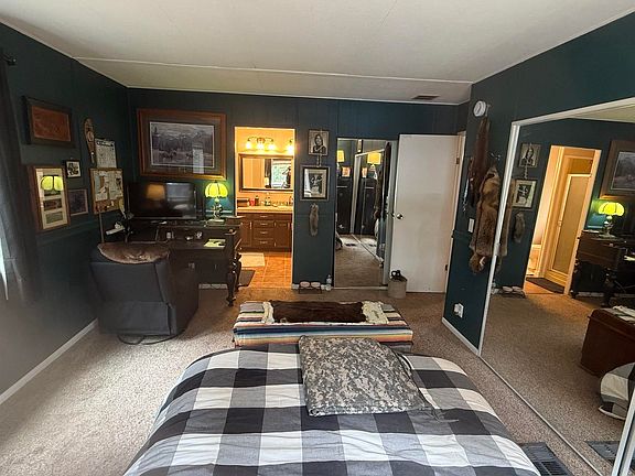 3rd image of 30202 Townsend Rd