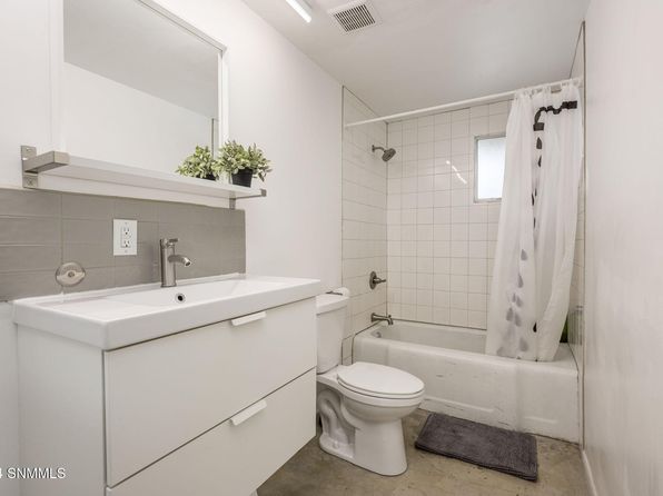 las-cruces-new-mexico-350407844 picture