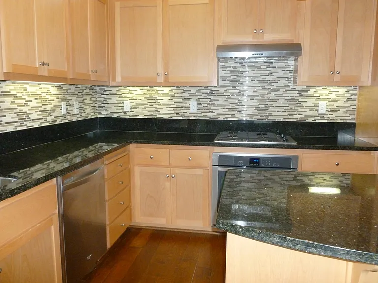 216 Hockney Ave — Photo 7