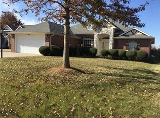 6904 Red Pine Dr, Fort Smith, AR 72916