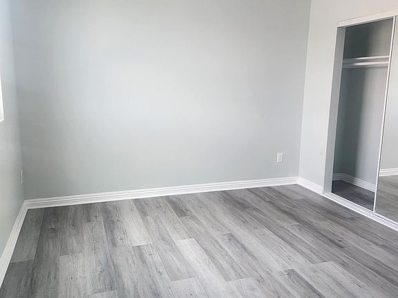 4th image of 848 W 79th St
