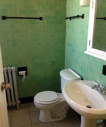 4th image of 9136 S Bishop St #3L