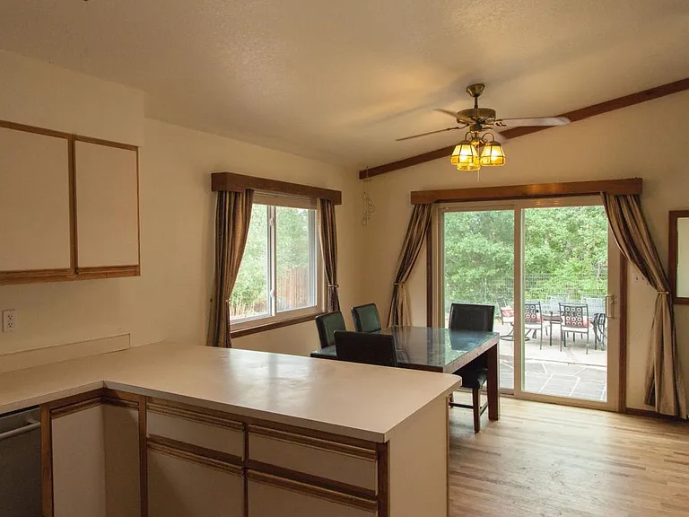 Kitchen and dinning room