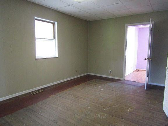 bedroom1