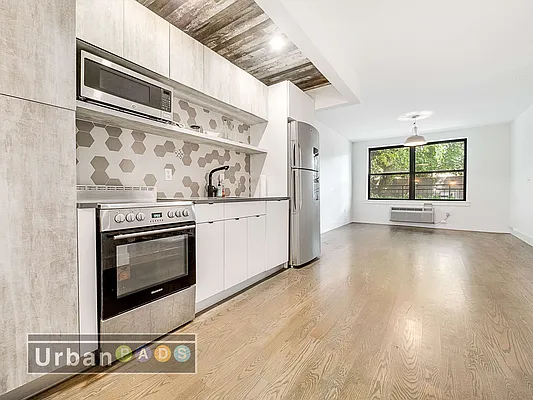 Rented by Urban Pads | media 9