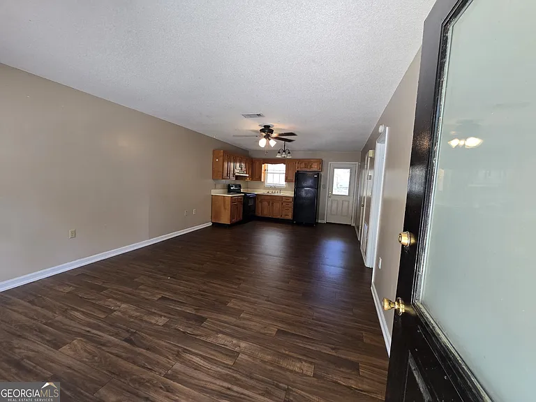 403 E Lawnwood Ave — Photo 5