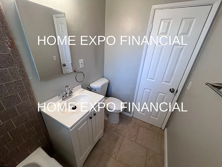 4256 Avon St — Photo 36