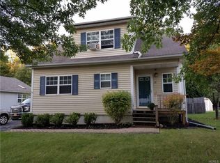 35 Pleasant Ave, Middletown, NY 10940