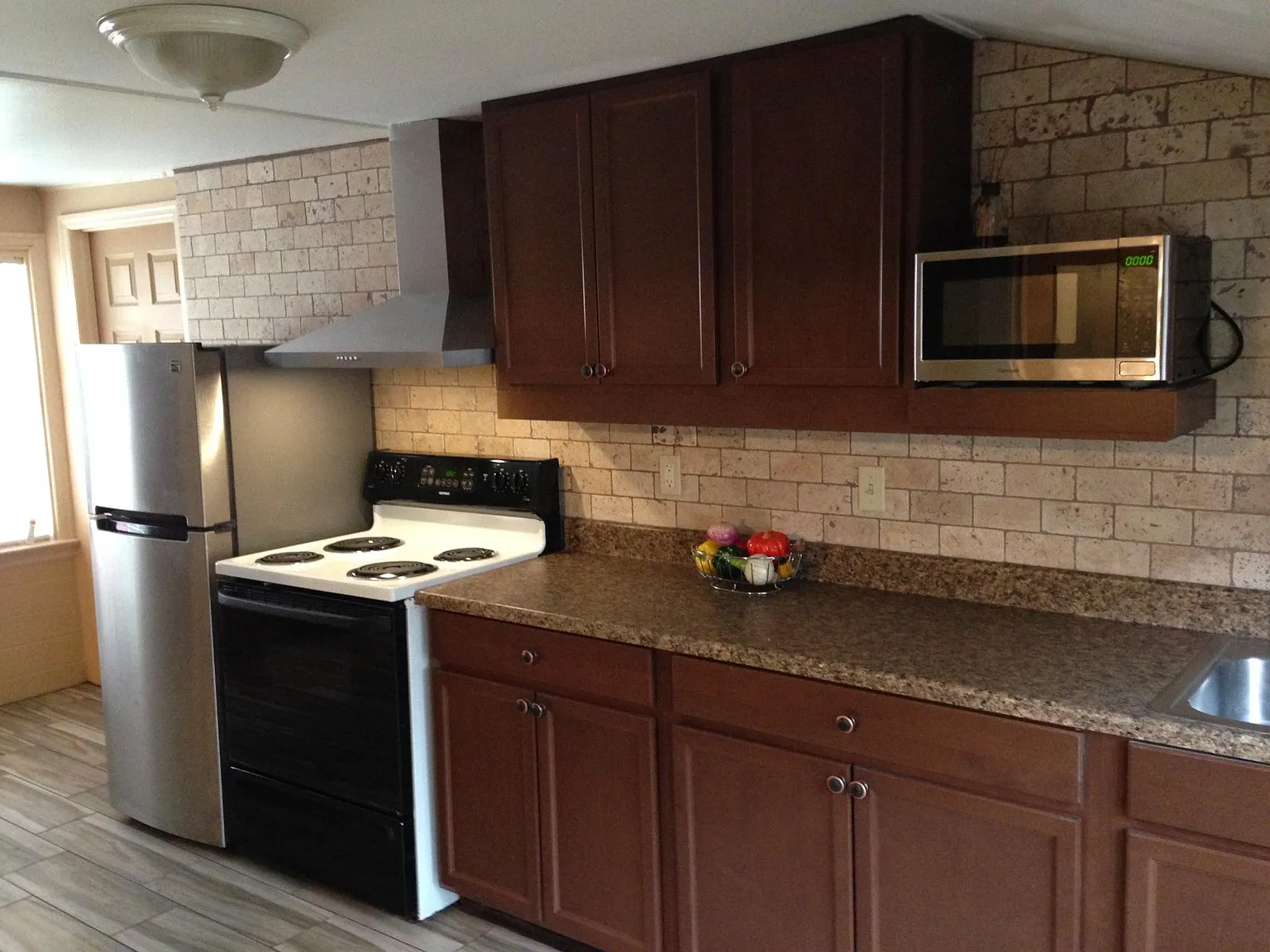 1 bed, 750 sqft, $1,495 — Photo 2