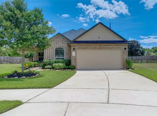 1803 Seville Mnr, Fresno, TX 77545