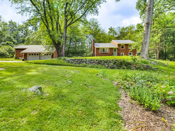 60 Mountain Road, Granby, CT 06060