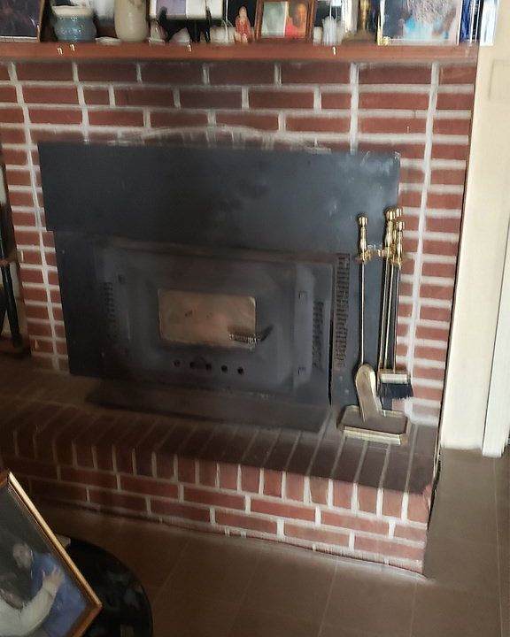 2nd image of 731 Wood St