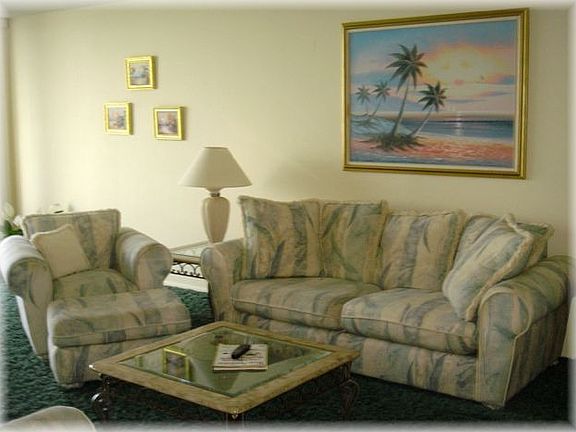 Living Rm Ensemble