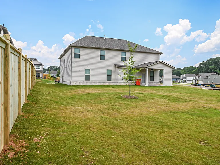 628 Sidney Ct — Photo 85