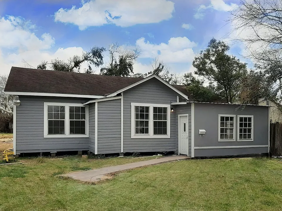 1503 Link Ave