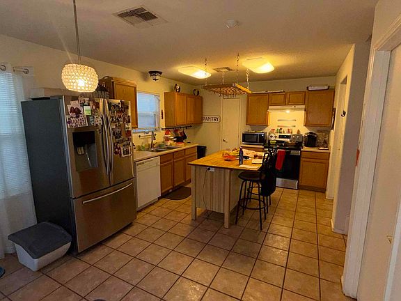 5th image of 3830 Bosque Seco