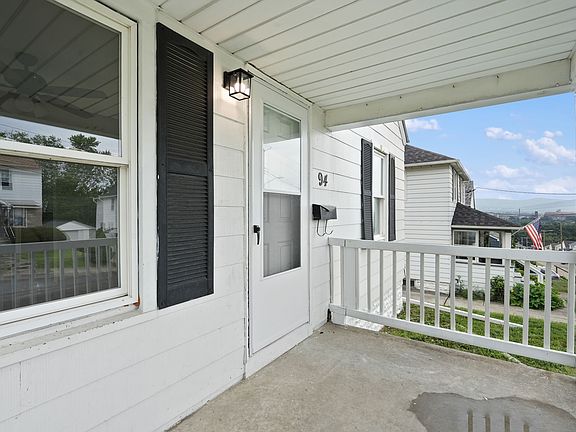 2nd image of 94 N Arch St