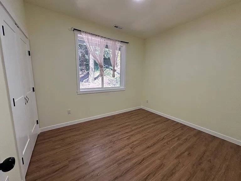 23 Spring Rd — Photo 27
