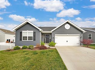 302 Palisades Ct, Saint Charles, MO 63301