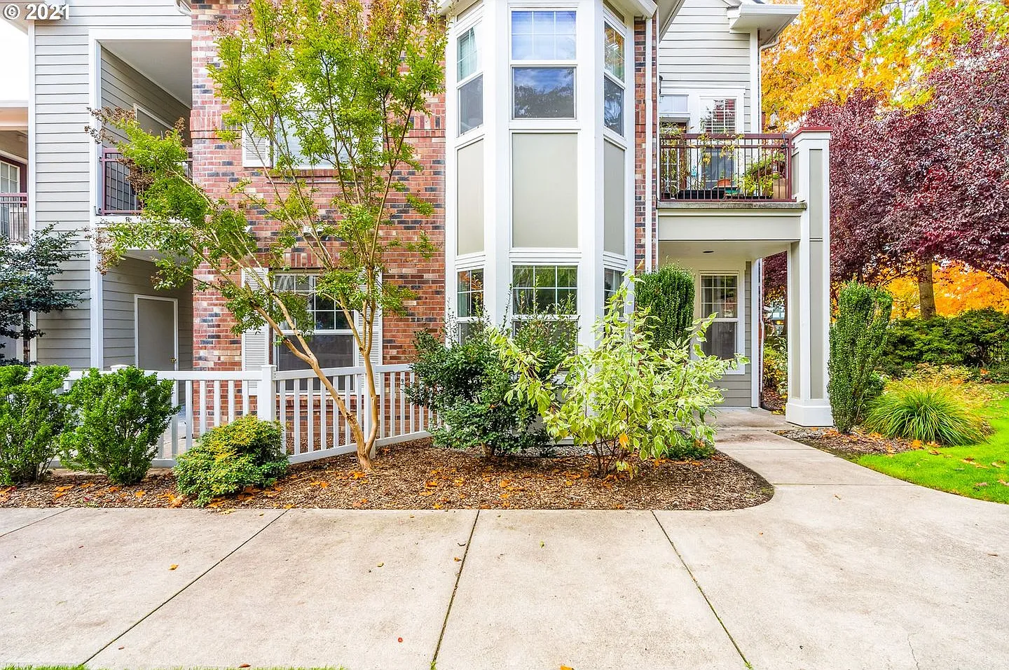 Updated Ground-Level Condo in Orenco Station Prime Hillsboro Location! — Photo 1