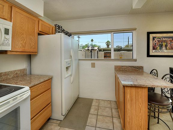 5th image of 1475 S Jones Blvd #G4