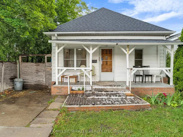 908 Windsor Ave, Windsor, ON N9A 1K2