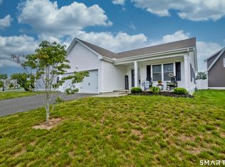 86 Commons Xing, Windsor, CT 06095