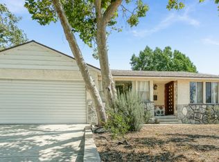 3727 Los Amigos St, Glendale, CA 91214