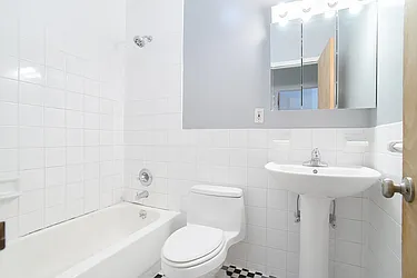 Rented by Living New York